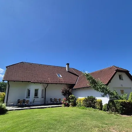 Guest house Ubytovani Maja 3*